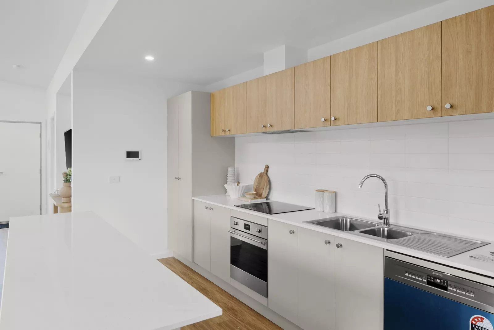 Tired of Queensland’s Humidity? Free Up Equity and Move to Victoria