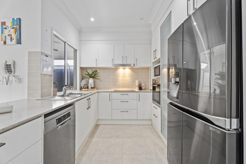 Bright, Spacious Home with Alfresco Living