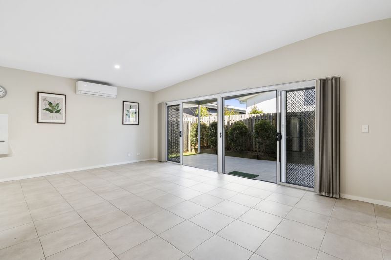 Elegant and Convenient Living!