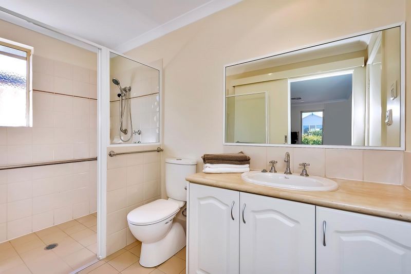 ARCADIA WATERS MANDURAH - Quality Fixtures, Lovely Location