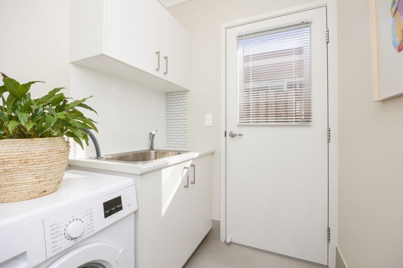 Well Presented Two Bedroom Home plus Study