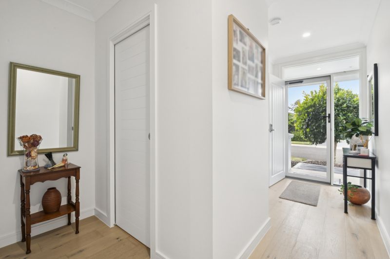 Private, Peaceful & Perfectly Positioned in Plantations