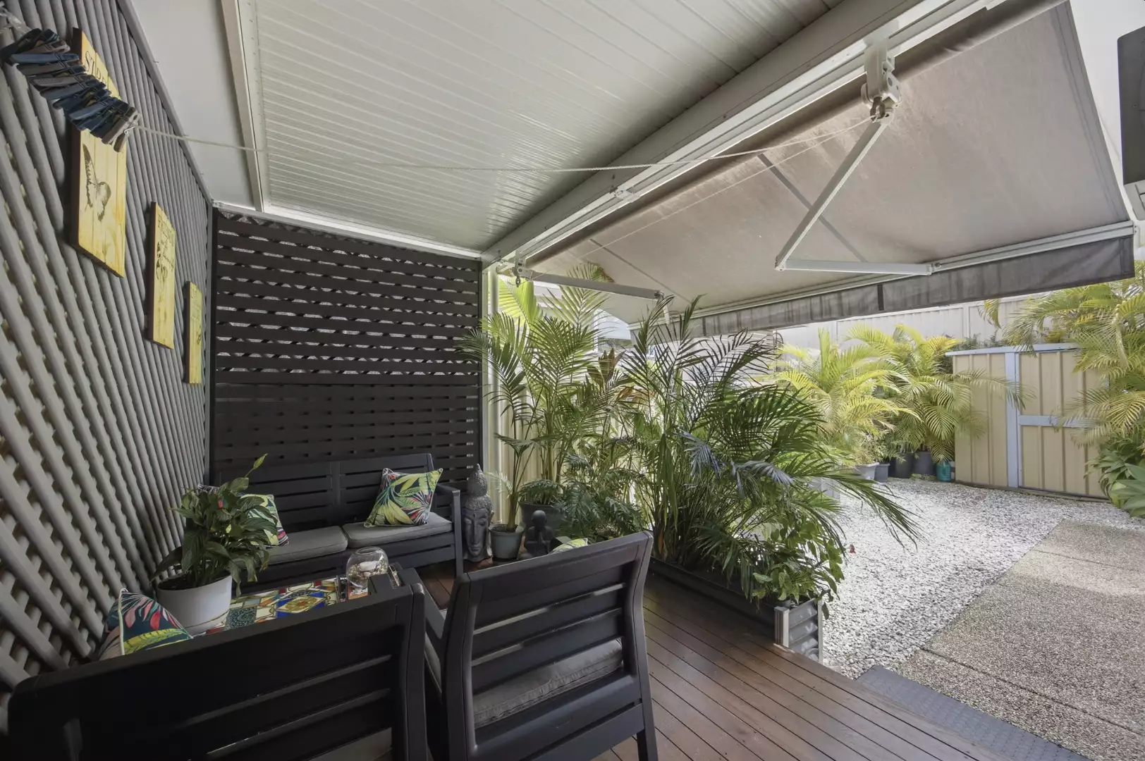 Upper Coomera - Palm lake resort Immaculate, Resort Home -  Rarely found  Double Garage 