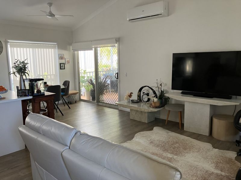 BACK ON MARKET FOR QUICK SALE - VIEW TODAY!