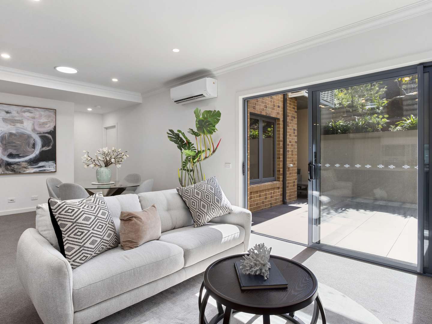 Luxury Living At It's Finest!