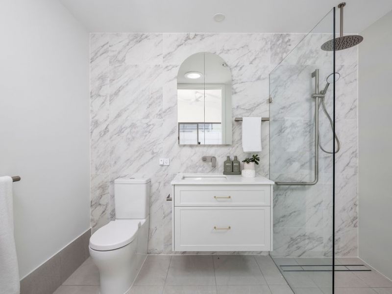 Stylish and spacious 2 bedroom home - perfect for right sizing