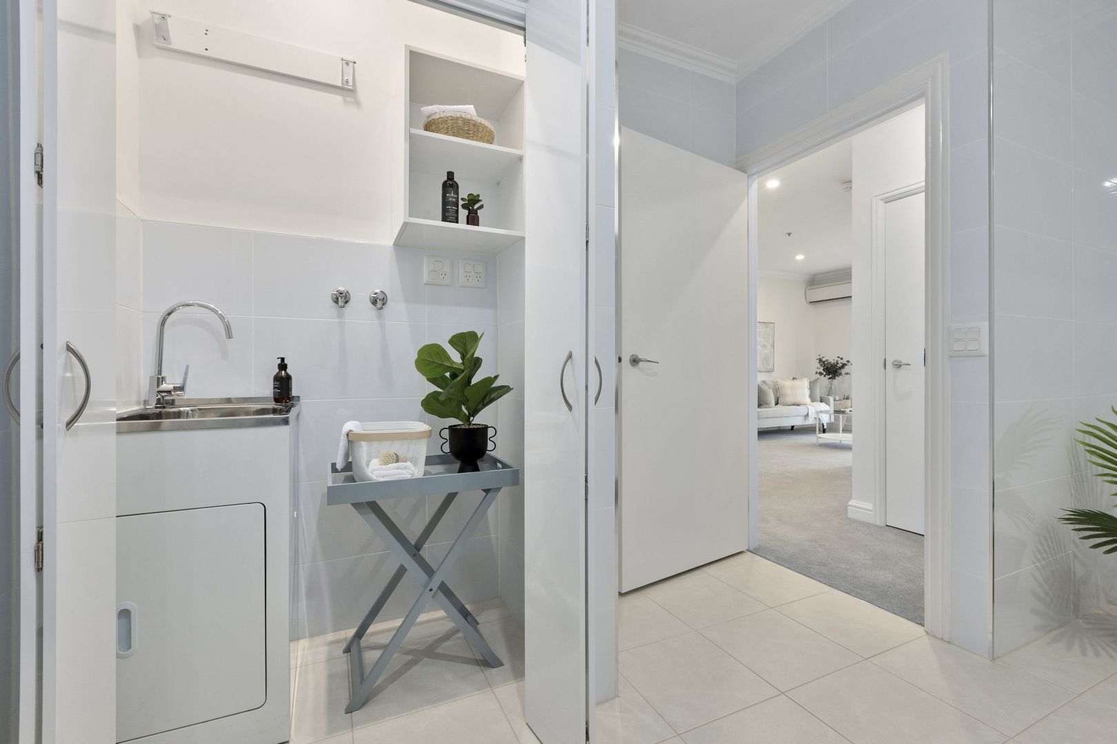 Bright Ground Floor Apartment