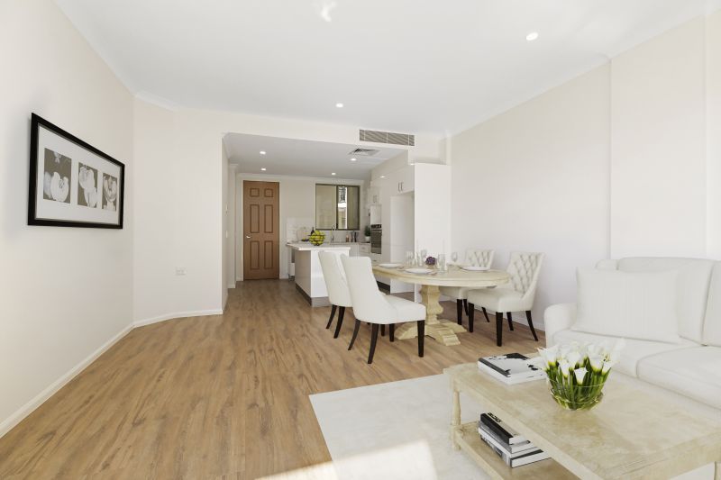 Light-filled one-bedroom apartment with study
