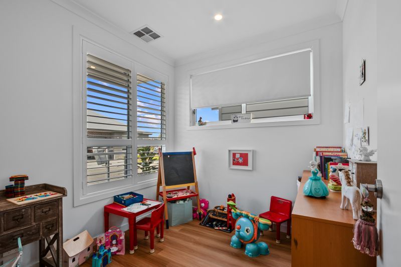 23 Columbus Circuit - Established Tasman Gable