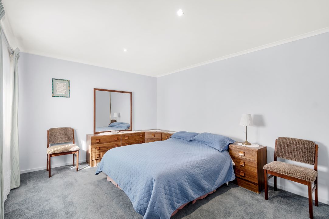 Kooringa Close Retirement Village, Freehold Strata Title unit. 