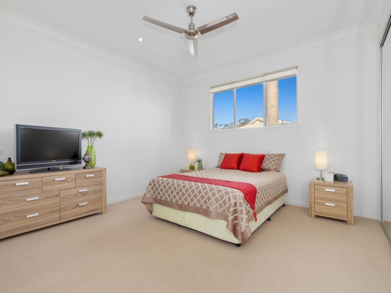 Corner Block With Green Outlook!