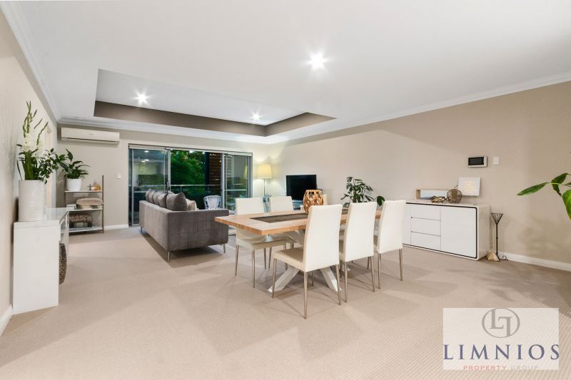 Super spacious, lock and leave Urban living