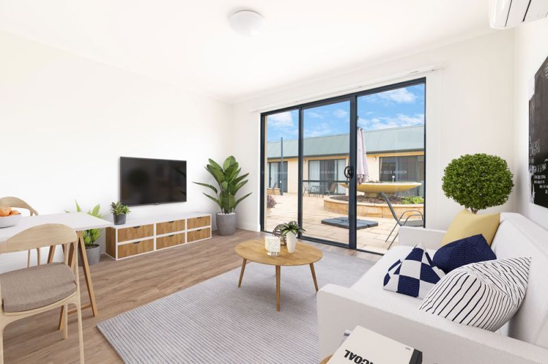 Fully refurbished apartment close to village amenities