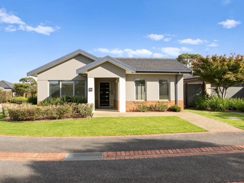 DEPOSIT TAKEN - Light-Filled Coastal Villa at Peninsula Grange 'The Lookout'