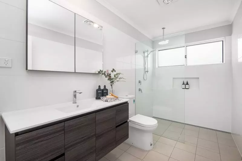 Pelican Shores Estate - Site R200