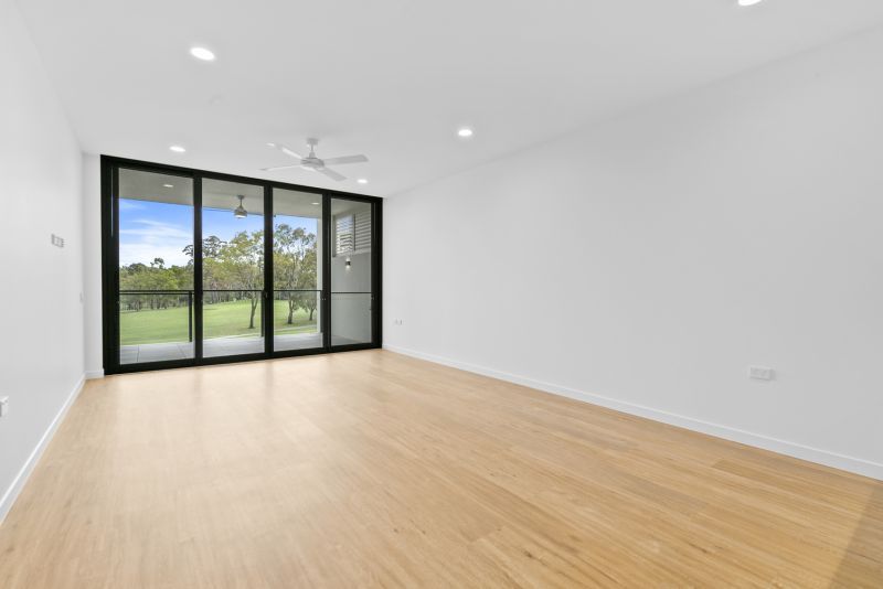 Ground Floor Living & Golf Course Views