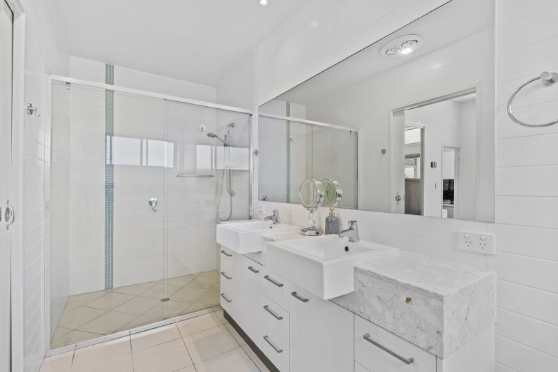 Site 163 - Established Atoll