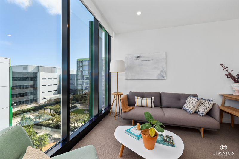 Contemporary Style Apartment in Perfect Location