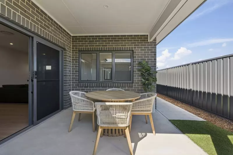 Brand-New Villa Living