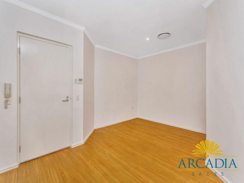 THE BEAUMONT SWANBOURNE - East Facing Two Bedroom  Apartment