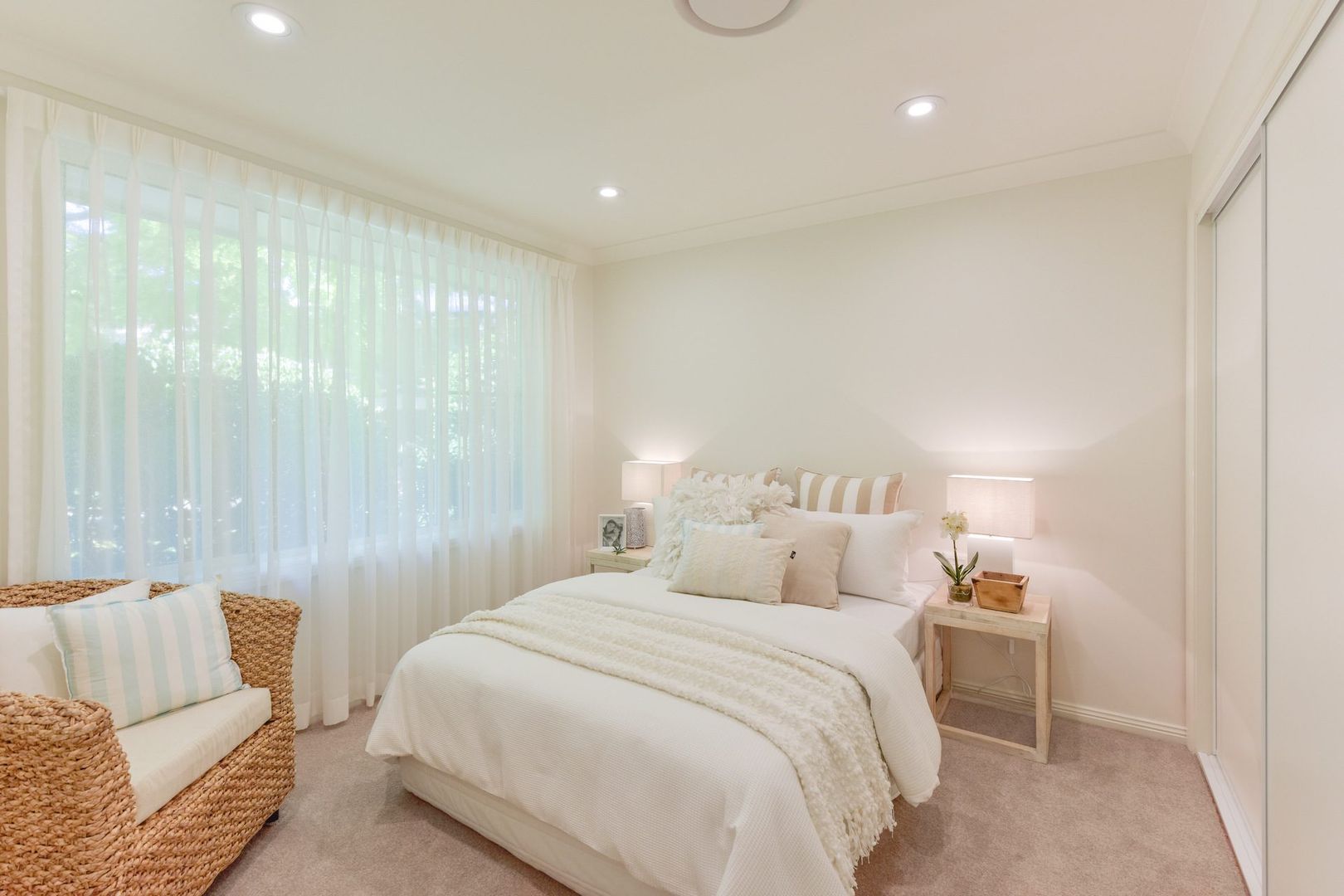 Set in a private enclave of Tarragal Glen Retirement Village