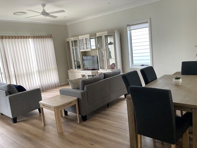 Sun-Filled Over 50s Living in Tallowood Medowie