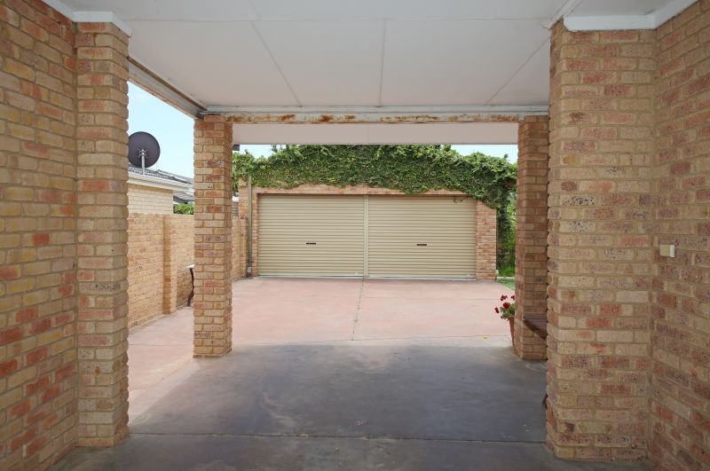 180 degree ocean views!