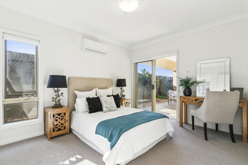 Spacious Villa with Modern Kitchen and Private Garden