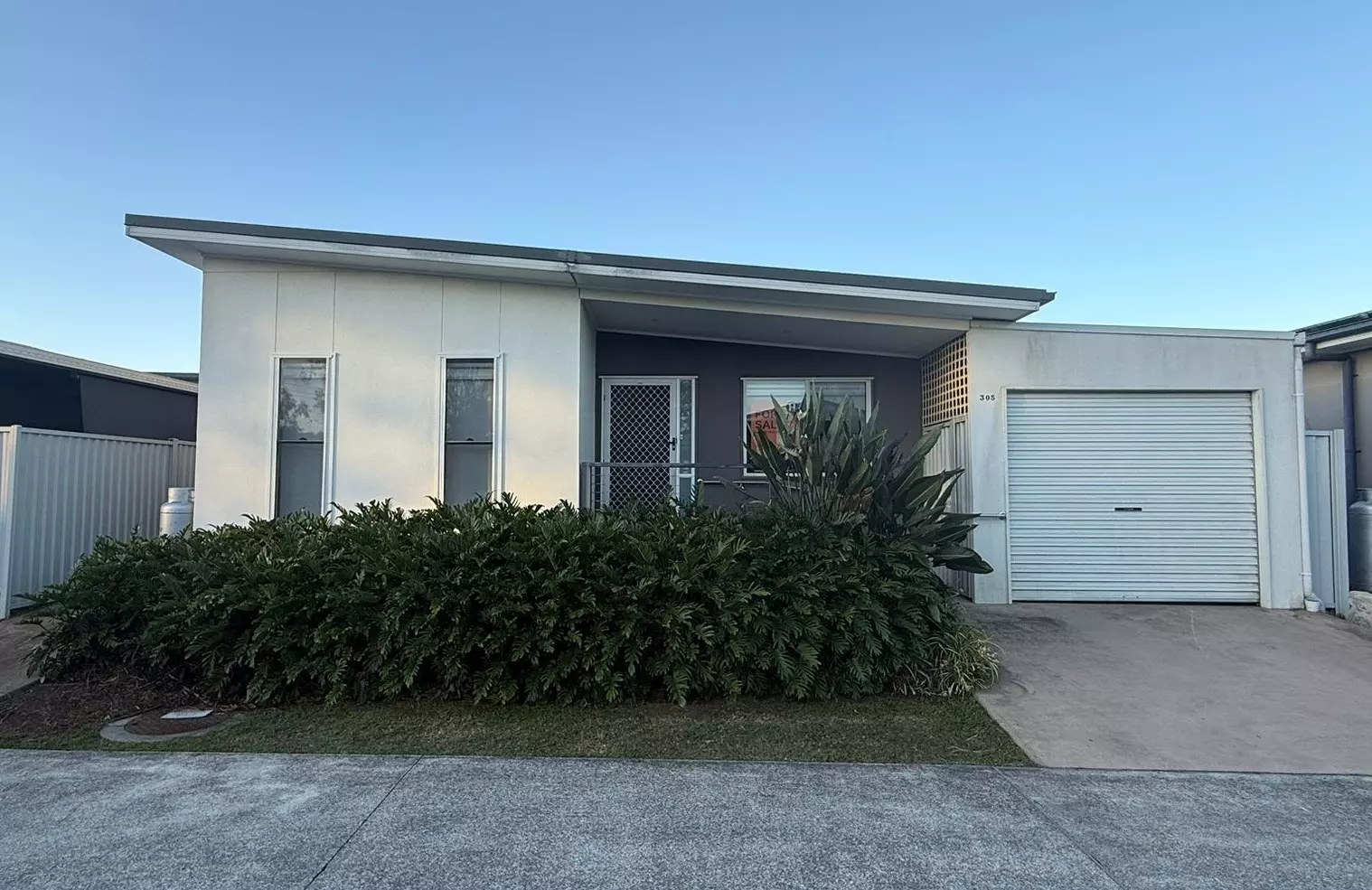 Only 8 years old approx. in an Over 50's Lifestyle Living Gated Complex