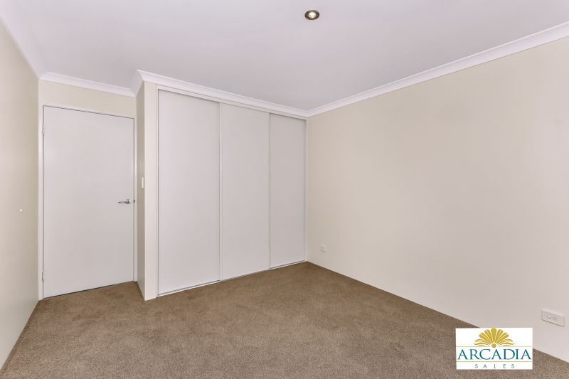 ARCADIA WATER MADDINGTON - Ideal Location, Close to Clubhouse, 2 Bedroom + Study