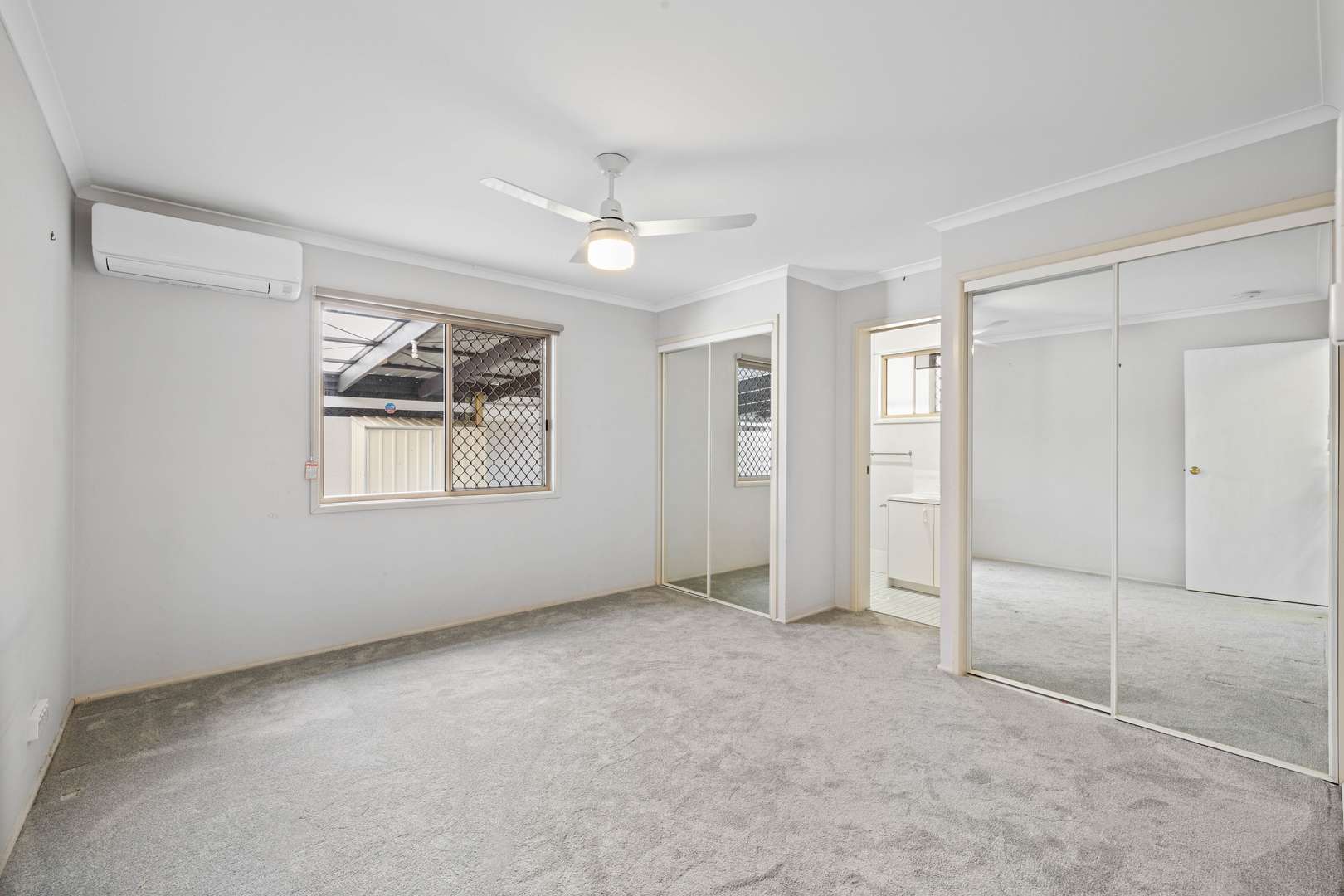 Easy walk to the clubhouse and on the sunny side of Palm Court.