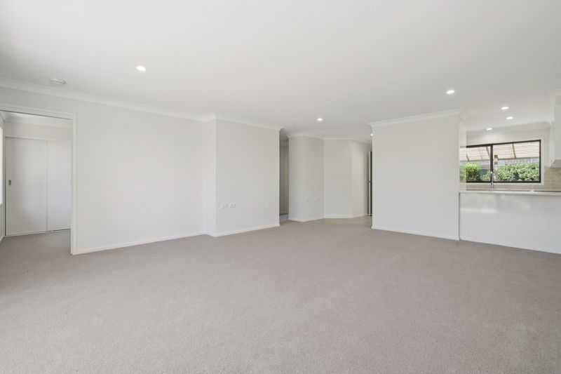 Bright Villa with Private Courtyard