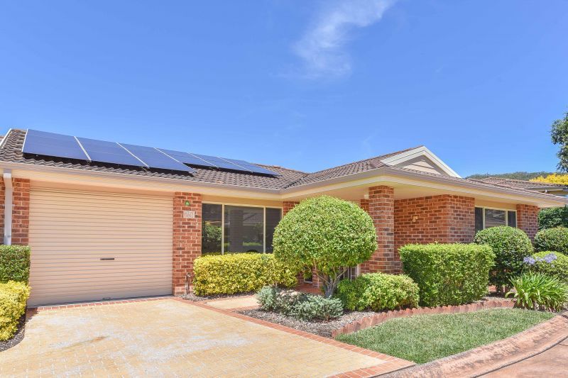 Fully refurbished sought after 2-bedroom villa.