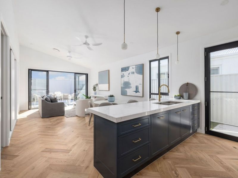 Stylish and spacious 2 bedroom home - perfect for right sizing