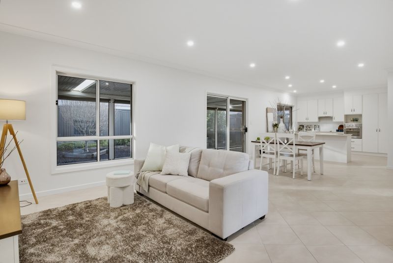 Coastal Living with Space, Style and a Garden to Love