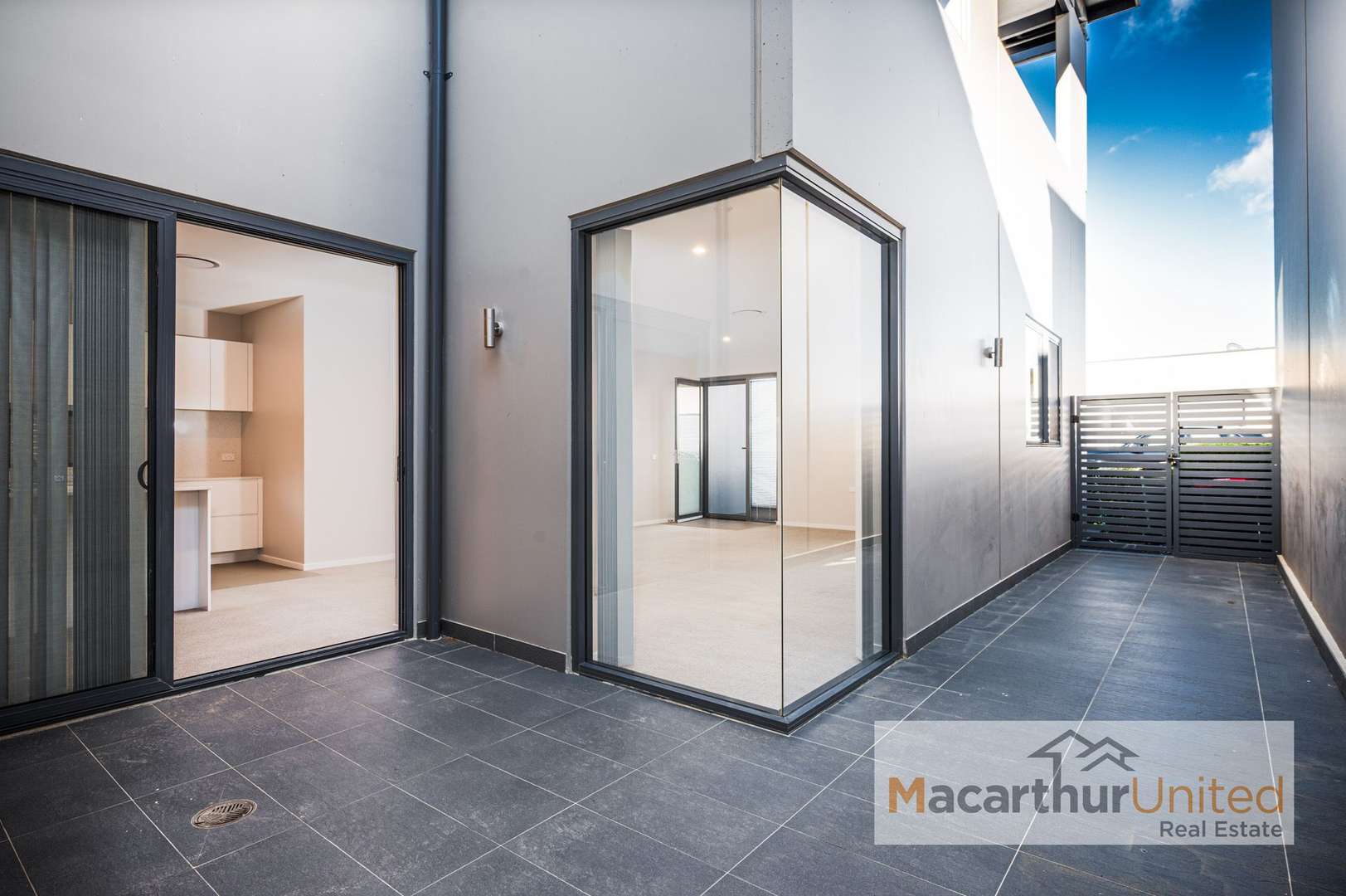 STYLISH VILLA READY FOR ITS NEW FAMILY IN MOUNT GILEAD ESTATE!