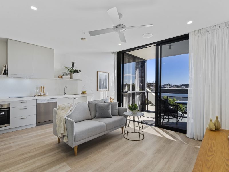 One-bedroom apartment with services
