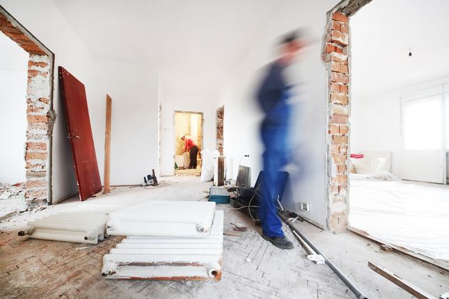 Downsizing vs renovating? Here are the pros and cons