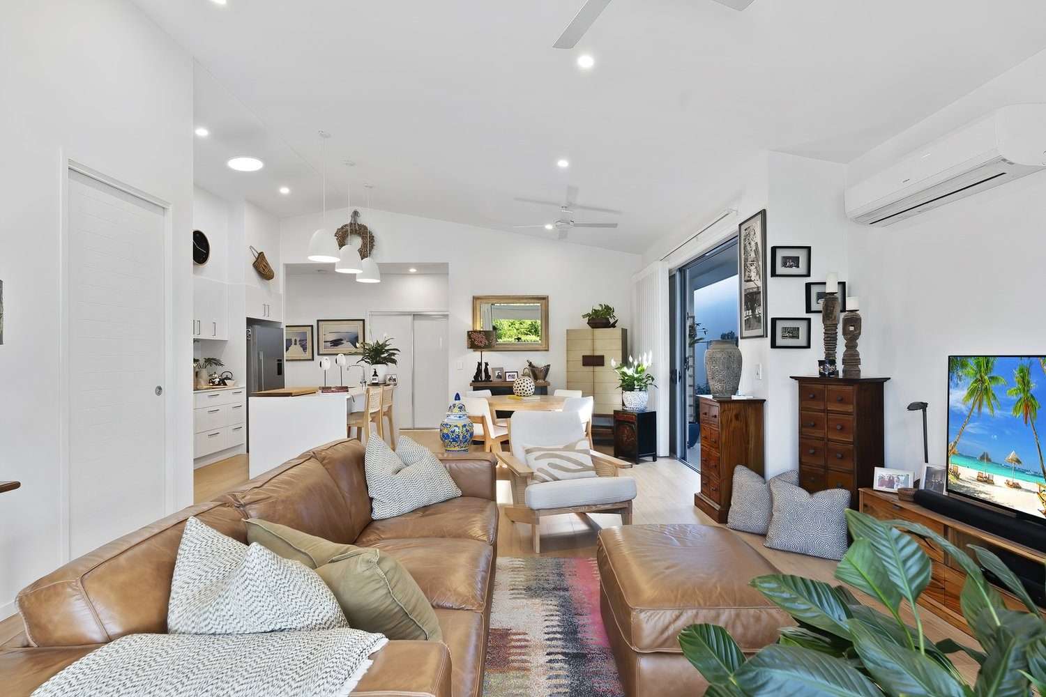 A Perfect Lifestyle Property to Treasure