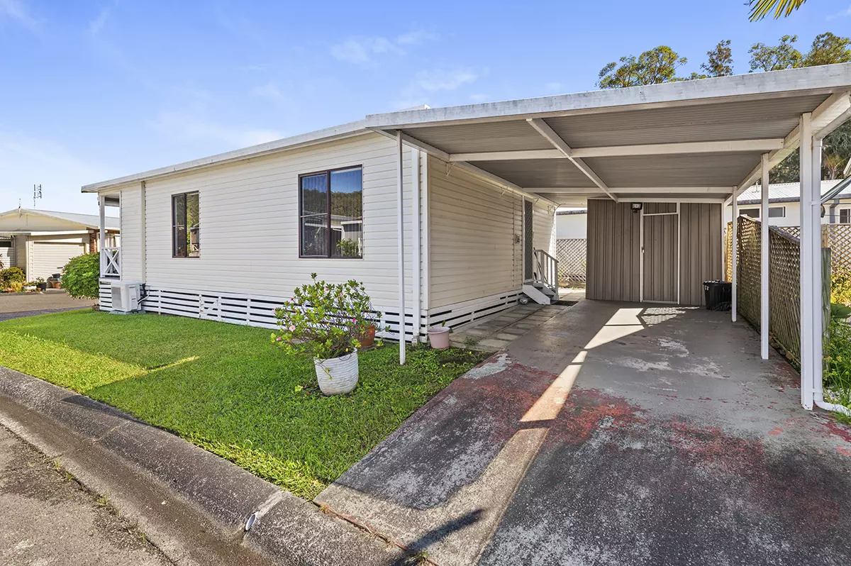 UNDER CONTRACT - Roomy and Fresh - Easy Car access - Sunny and Bright Living Room