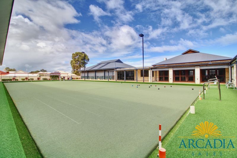 ARCADIA WATER MANDURAH - Hop, Skip & a Jump From The Club House...