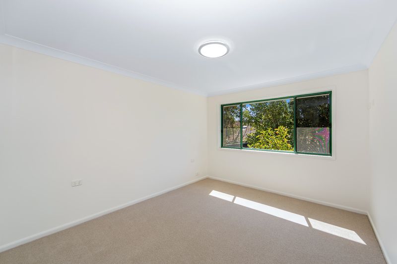 Spacious Villa with Light-Filled Living at Lakeside Village