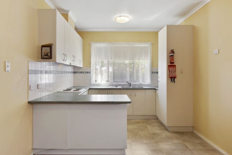 Delightful Two Bedroom!