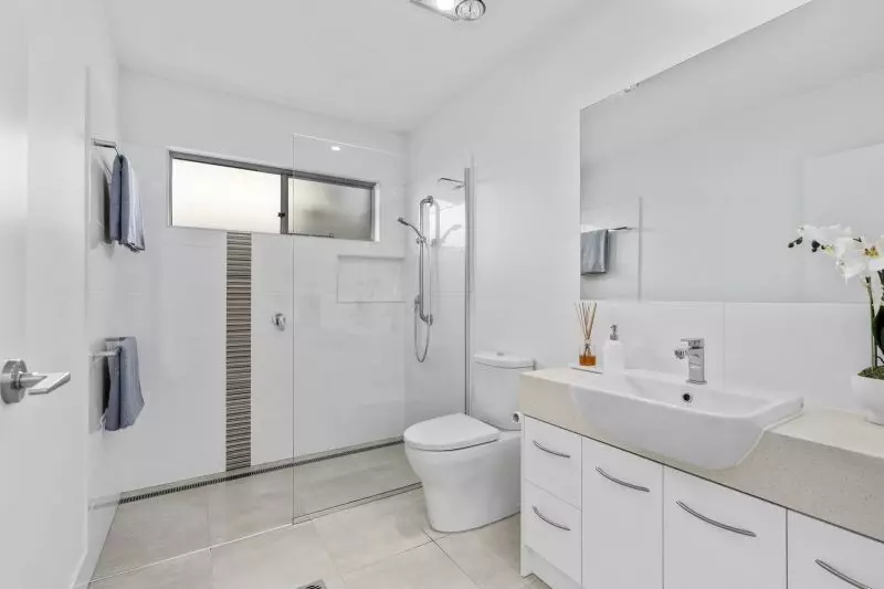 Site 186 - Established Atoll