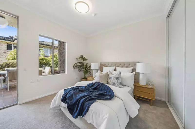 Light-filled villa with stunning bush view