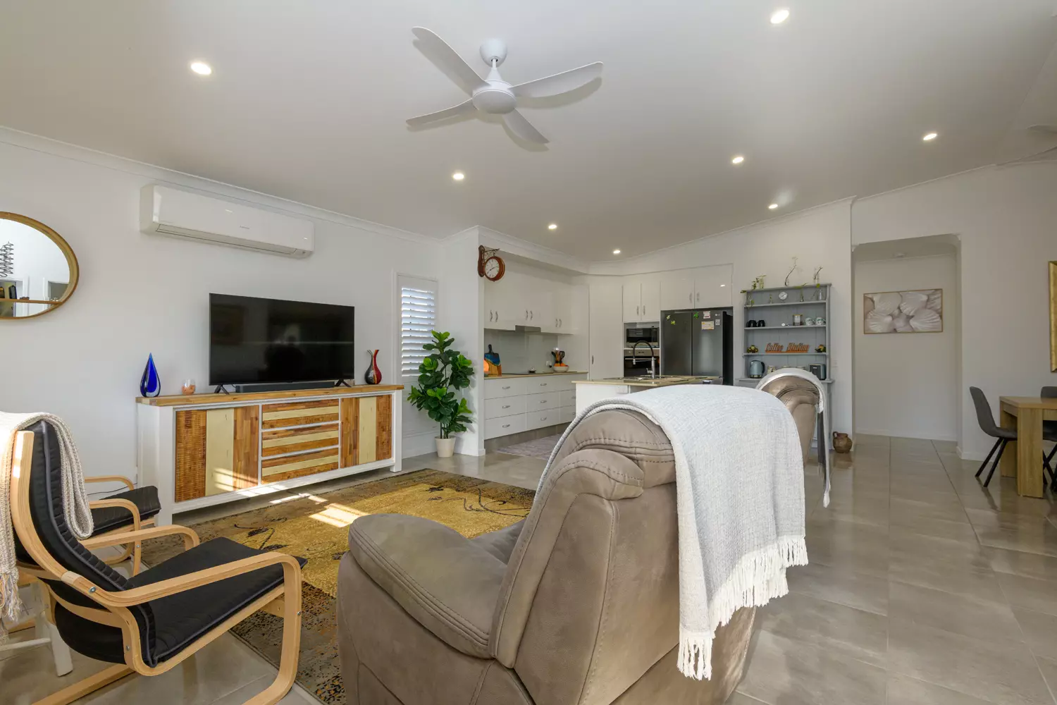 Stylish Corner Retreat with Practical Space 