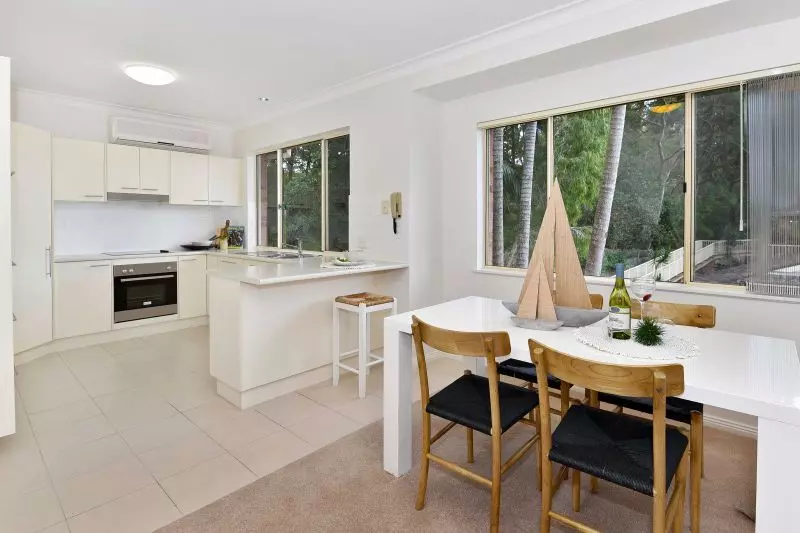 Ground Floor Unit with Easy Access to Erina Fair Shopping Centre