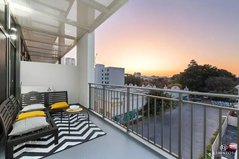 Vibrant Inner City Living!