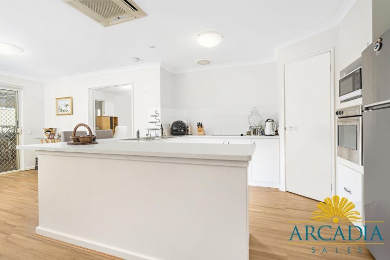 ARCADIA WATERS GERALDTON - 3 Bedroom with Amazing Enclosed Rear Patio