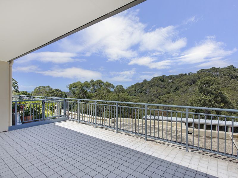 Stunning ocean and reserve views